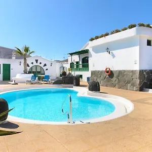 Hotel-finca Rural José Manuel 28pax , San Bartolomé Spagna