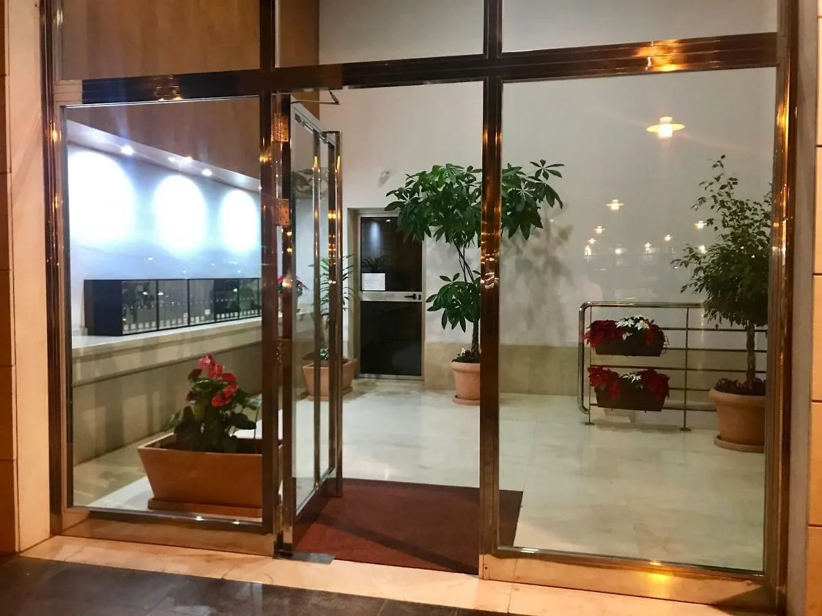 Apartamento Paseo Maritimo Antonio Banderas 말라가 0*,  스페인